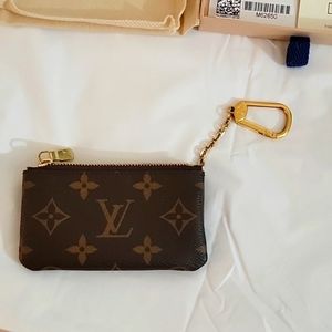 Louis Vuitton Key Cles